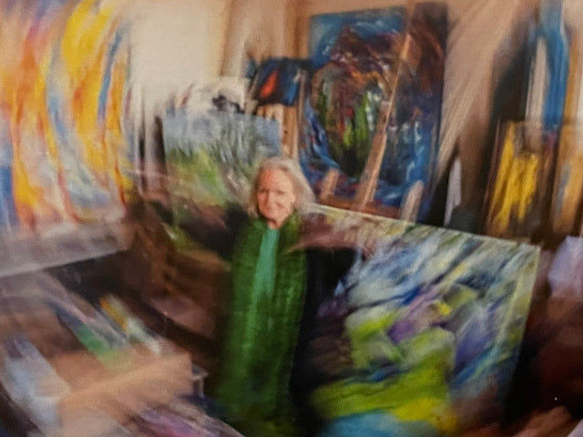 Caroline Hands Artist Profile