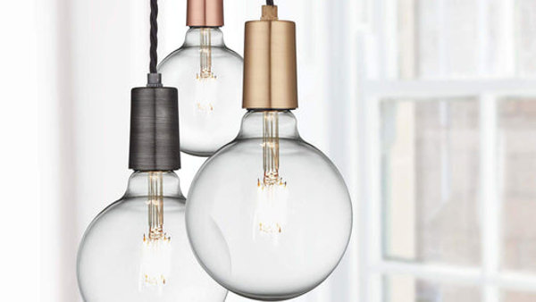 5 Ways To Incorporate Metallics In Your Interiors