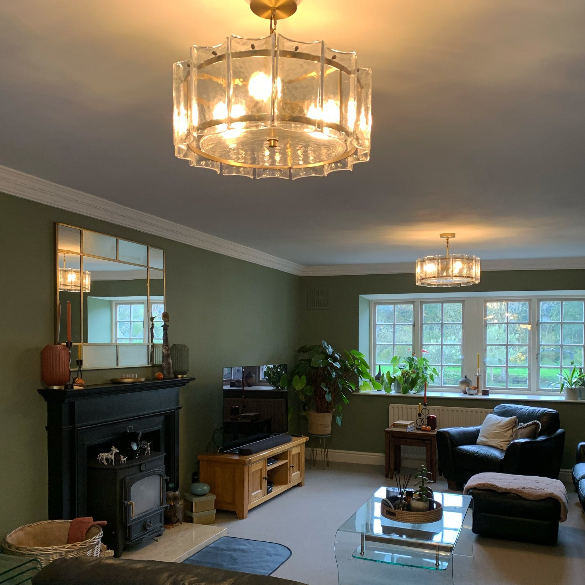Amberley Round Chandelier Light in 22 Inch with Clear Glass