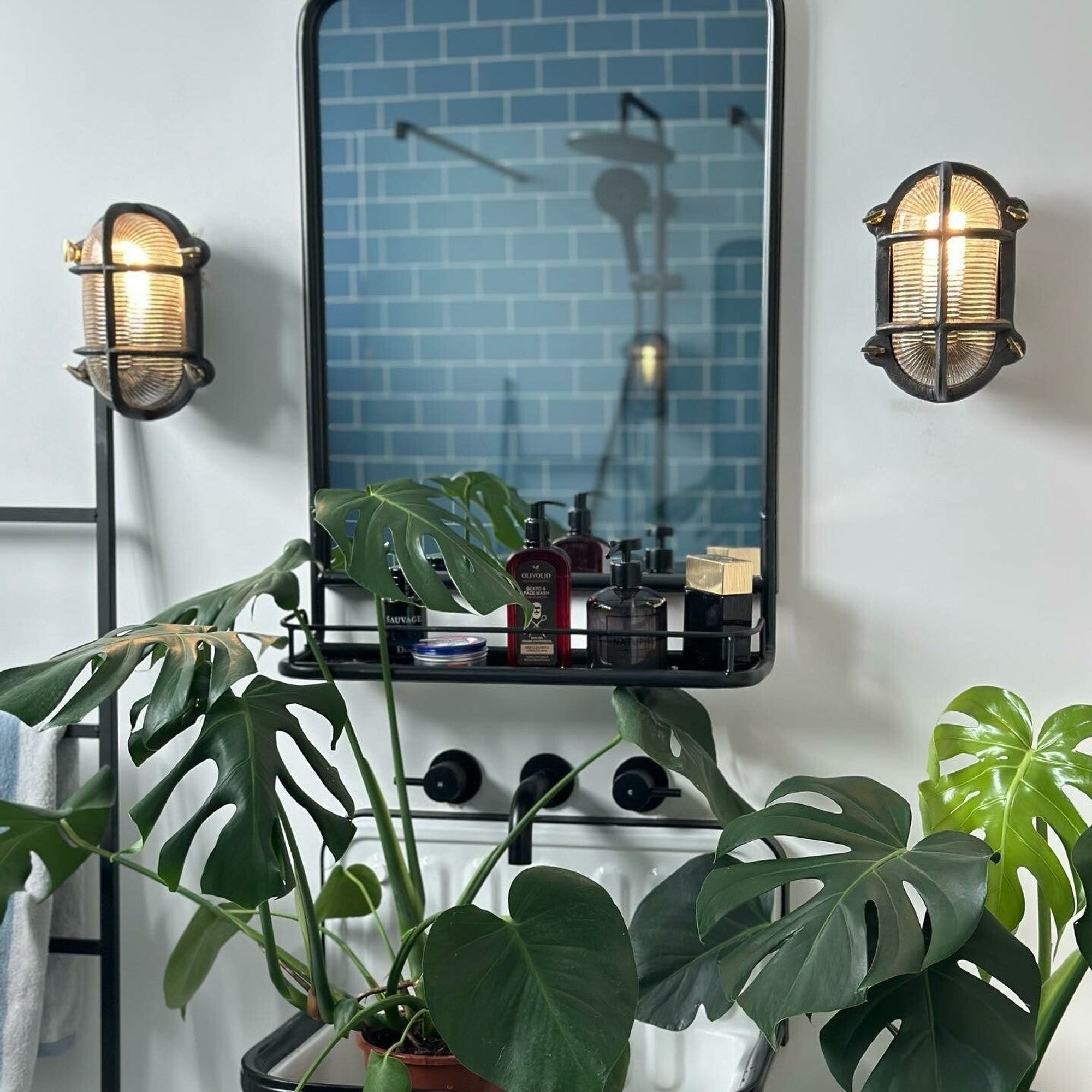 Black Bulkhead Outdoor & Bathroom Oval Wall Light in 6 Inch, Product code is BK-IP65-OWL6-BK-BSW-RB