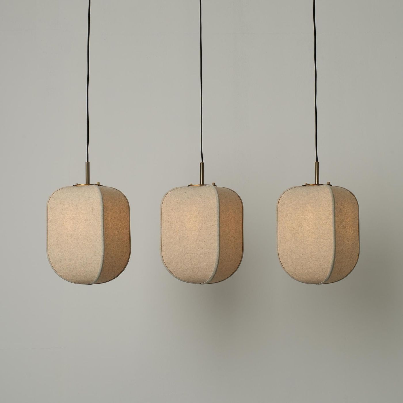 Bloxham Rectangular 3 Wire Cluster Pendant  Light in Natural finish
