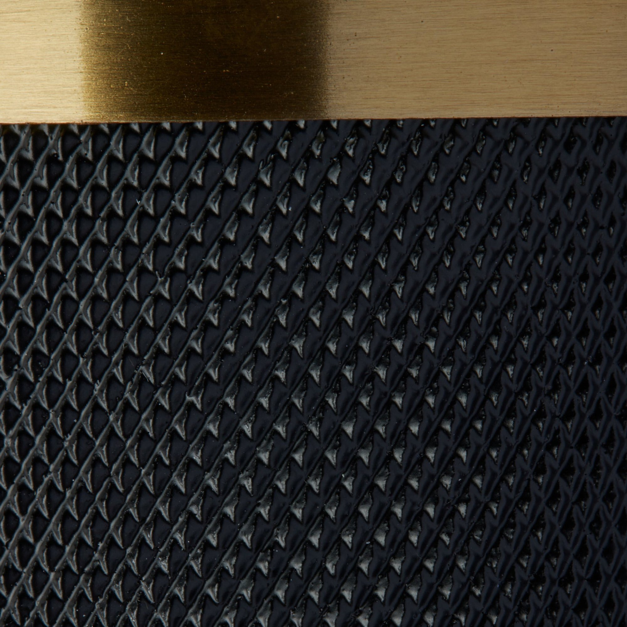 Knurled Pillar Table Lamp - Black