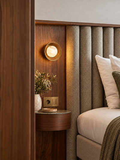 Corby Cast Diffuser Wall Light - 7 Inch - Aged Brass - Bathroom Lights - Industville Lighting UK