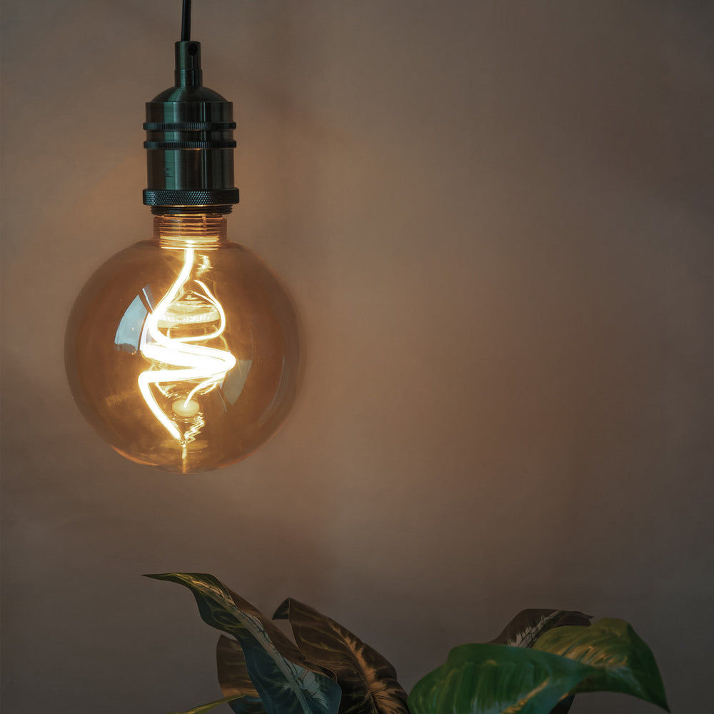 LED Twisted Filament Dimmable Bulb, 5W E27 Globe G125 in Amber finish
