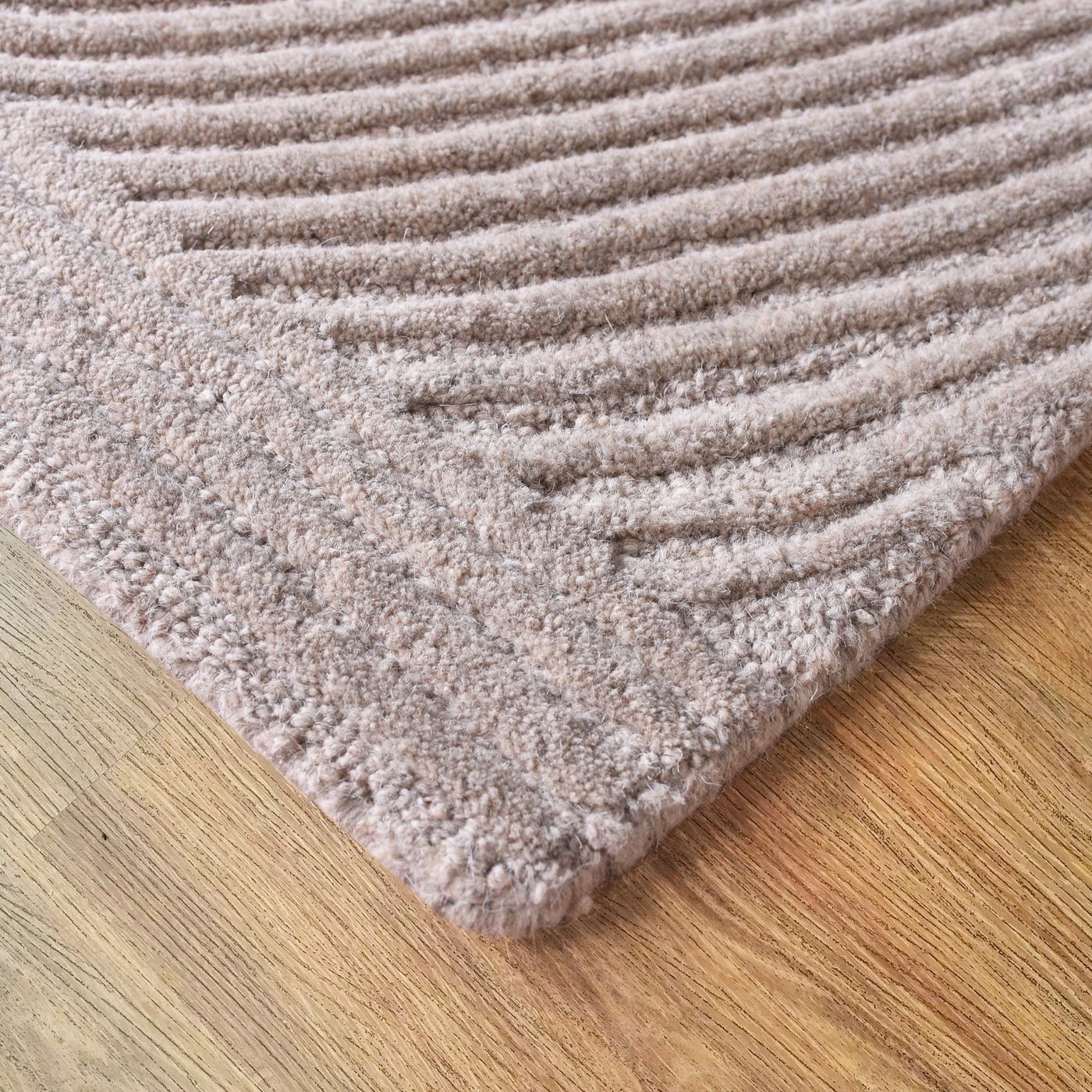 Natural - Otley Hand Tufted Wool Rug