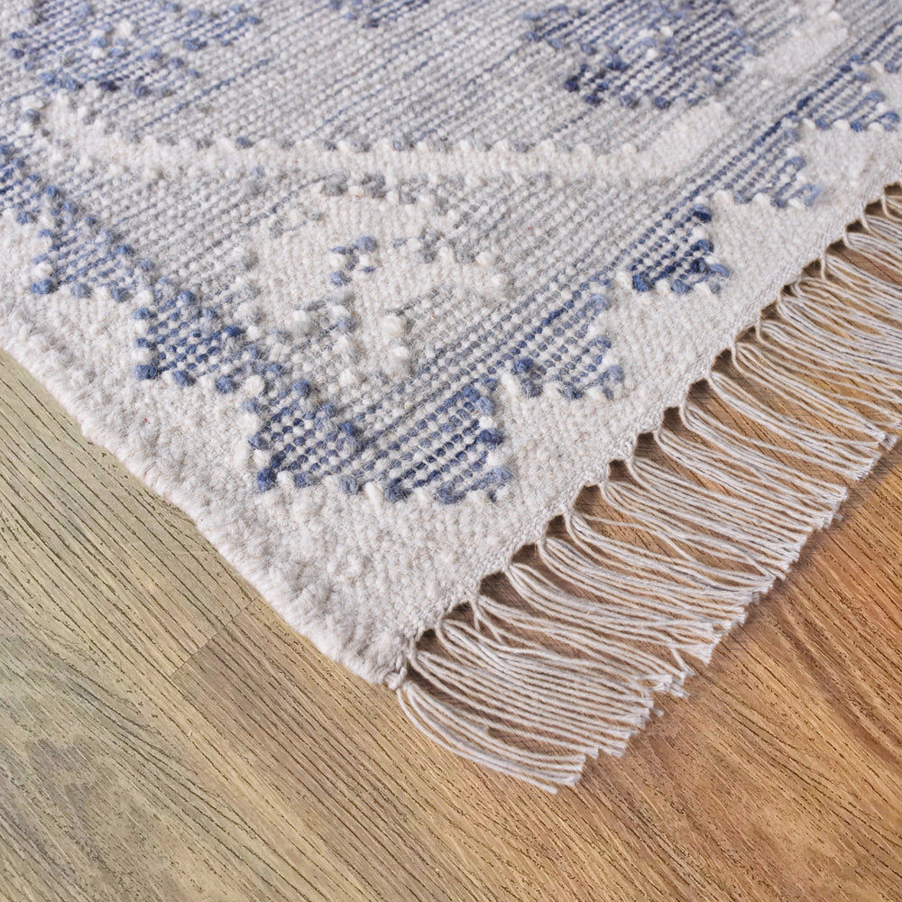 Vyne Hand Woven Wool Rug - Ivory & Blue