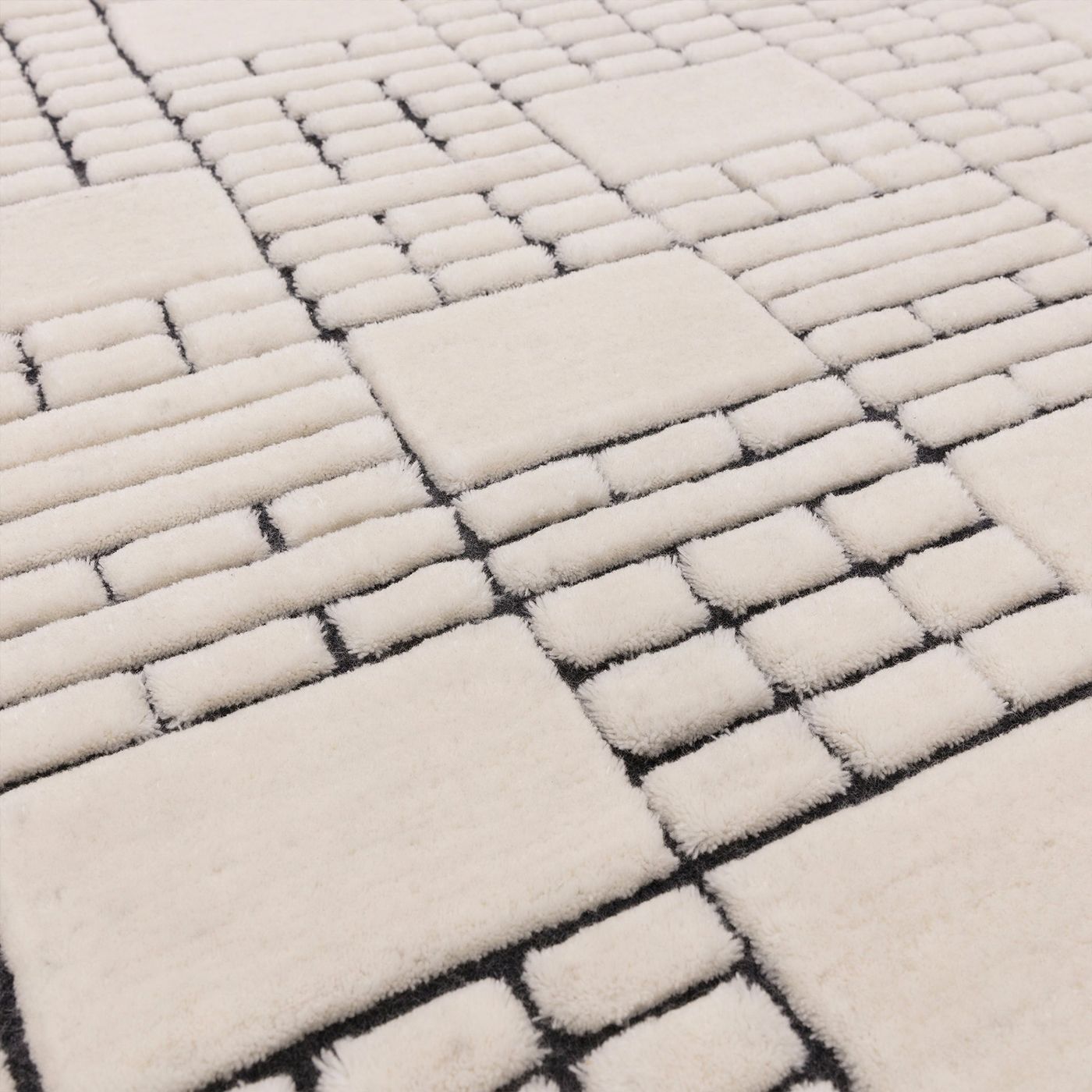 Contemporary Cream Black Barbican Handtufted Wool Rug Industville RG-34-HTW-CR-BK
