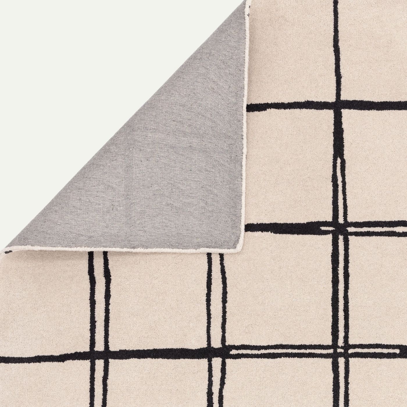 Contemporary Black and White Cubitt Handtufted Wool Rug Industville RG-44-HTW-BK-W 
