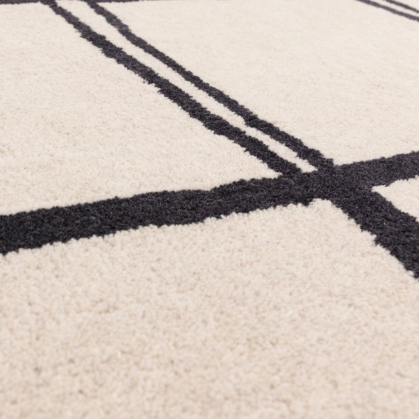 Contemporary Black and White Cubitt Handtufted Wool Rug Industville RG-44-HTW-BK-W 