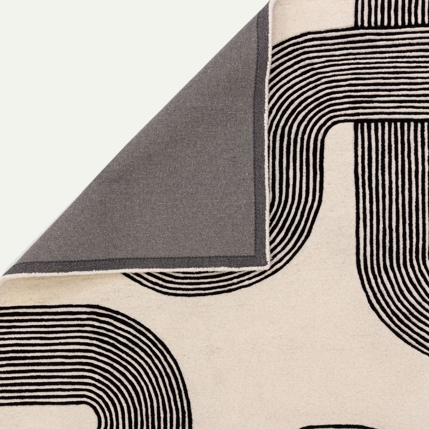Contemporary Black and White Fleet Handtufted Wool Rug Industville RG-42-HTW-BK-W 