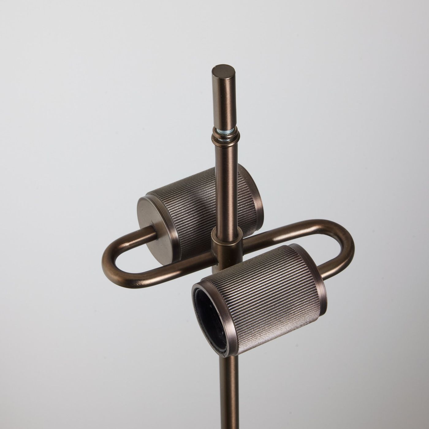 Henley Floor Lamp- Bronze
