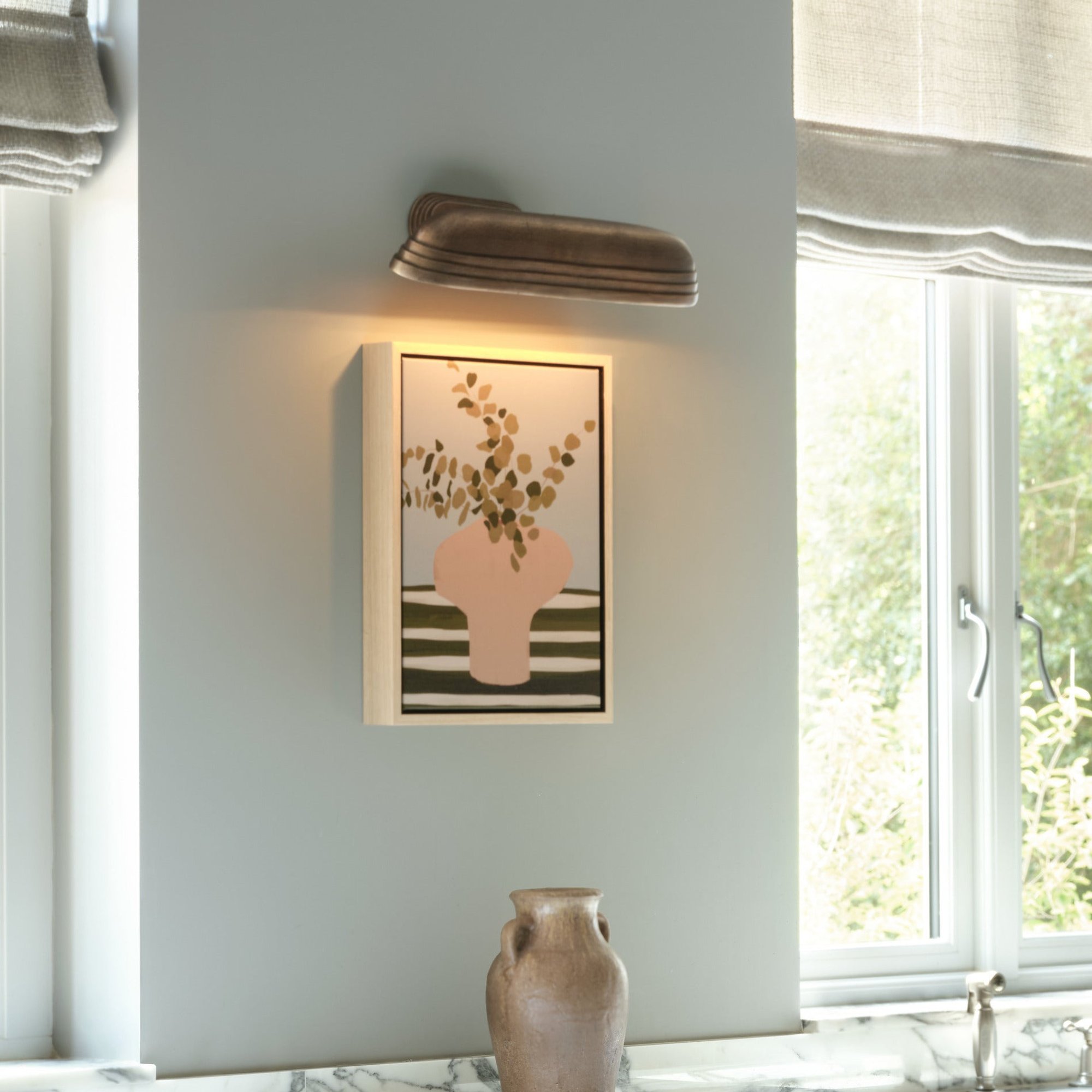 Corby Cast Stepped Picture Wall Light - Aged Brass