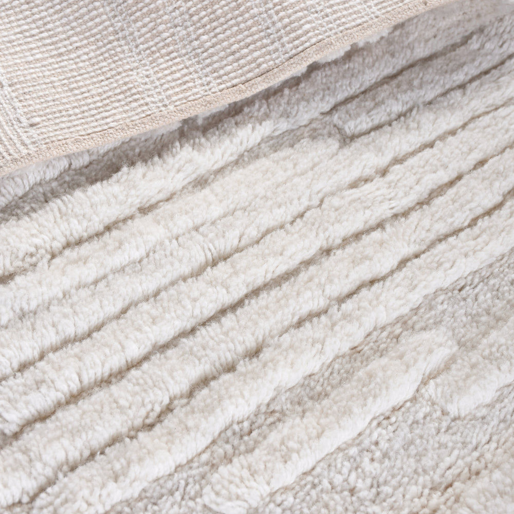 Ivory - Swyre Table Tufted Wool Rug 