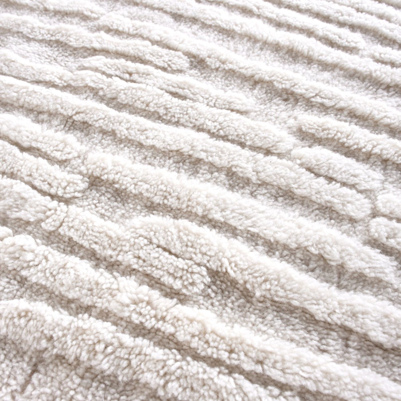 Ivory - Swyre Table Tufted Wool Rug 