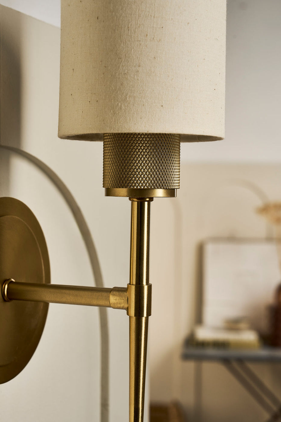 Knurled Cylinder Torch Wall Light -  Light Natural Cotton - Brass