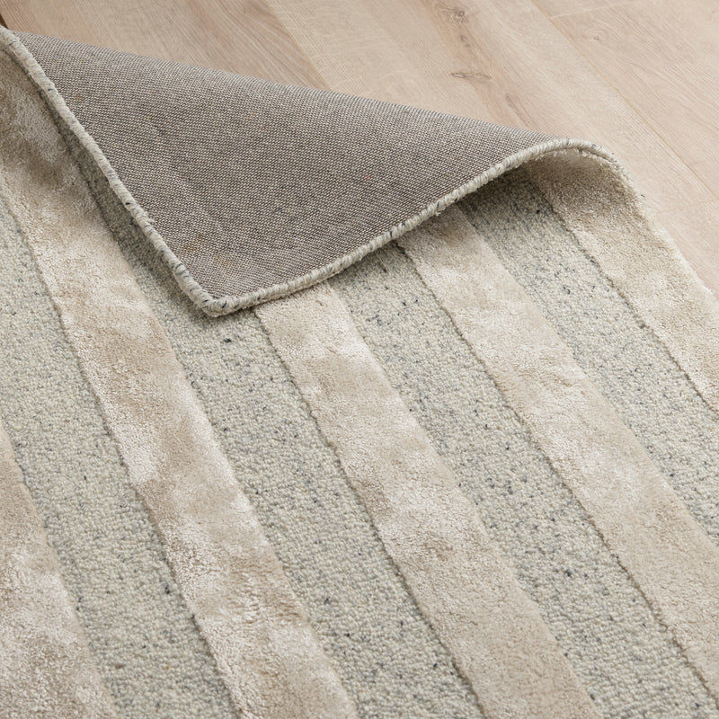 Natural_Braco_Handtufted_Wool_Cream_Grey_Rug_Industville_RG-20-HTW-CR-GR_Fold