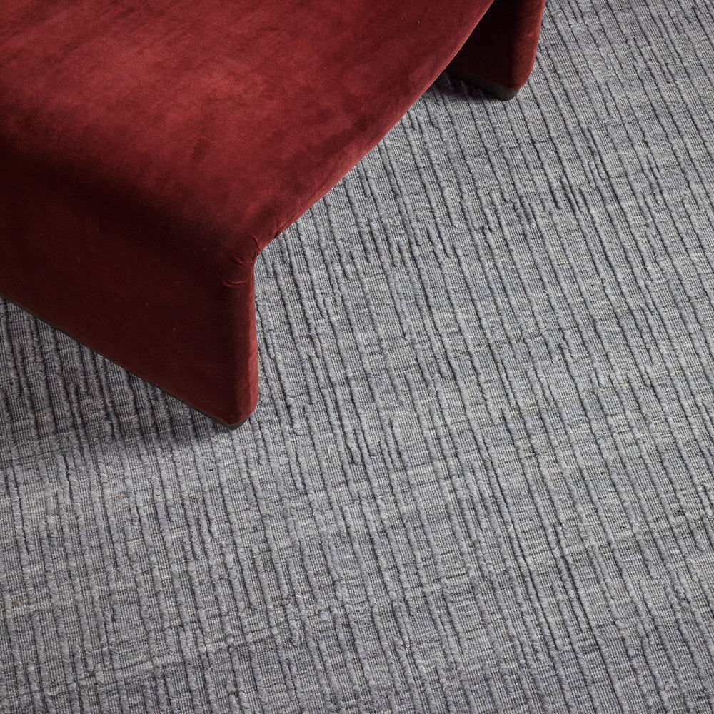Cerrig Hand Loom Viscose Rug - Grey