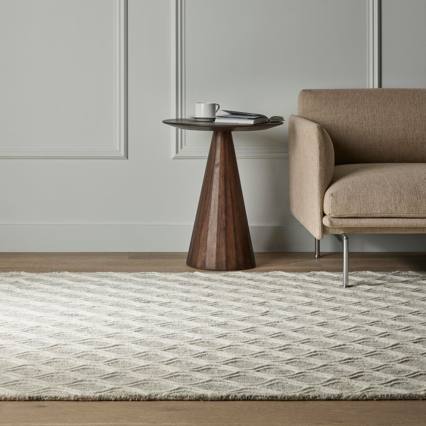 Natural_Hume_Handtufted_Wool_Grey_Cream_Rug_Industville_RG-17-HTW-GR-CR-LIVING_ROOM