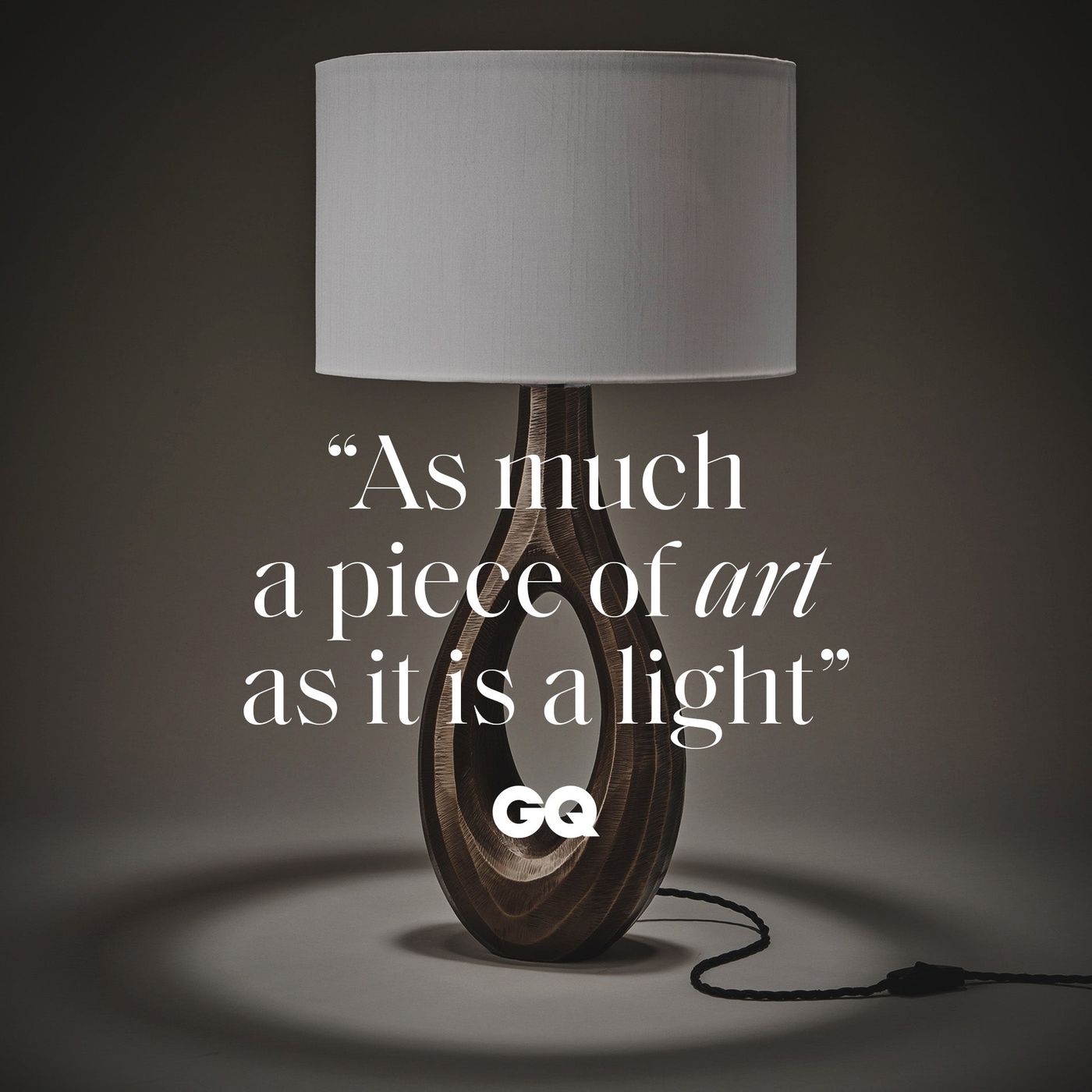 Ornate Ellipse Table Lamp - Brass
