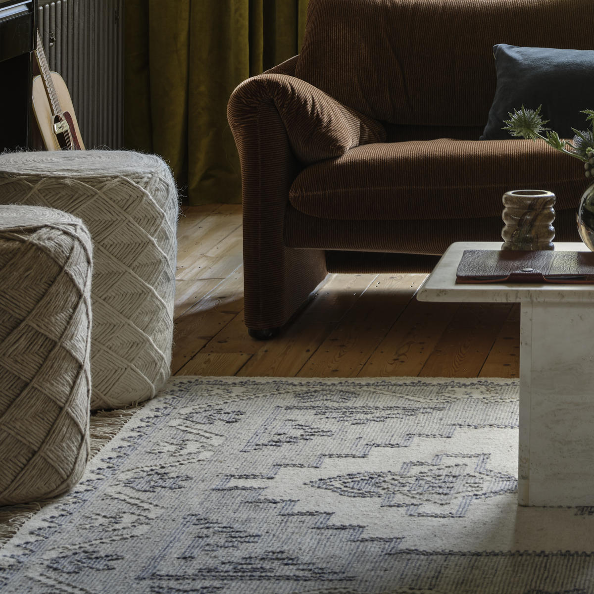 Vyne Hand Woven Wool Rug - Ivory & Blue