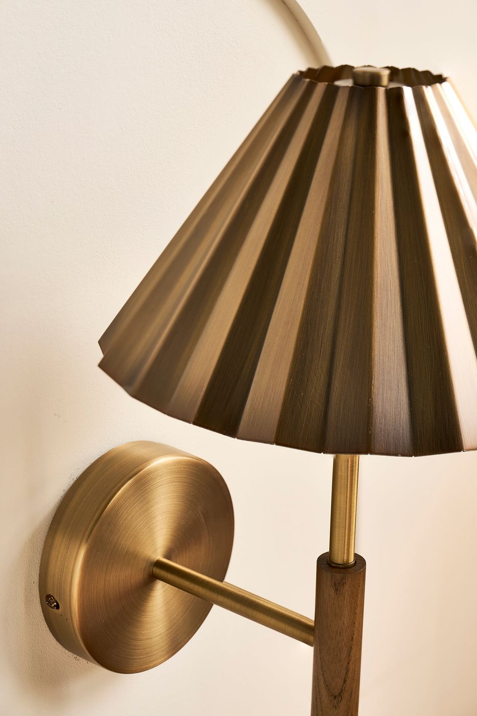 Wycombe Umbrella Pleated Wall Light - Brass