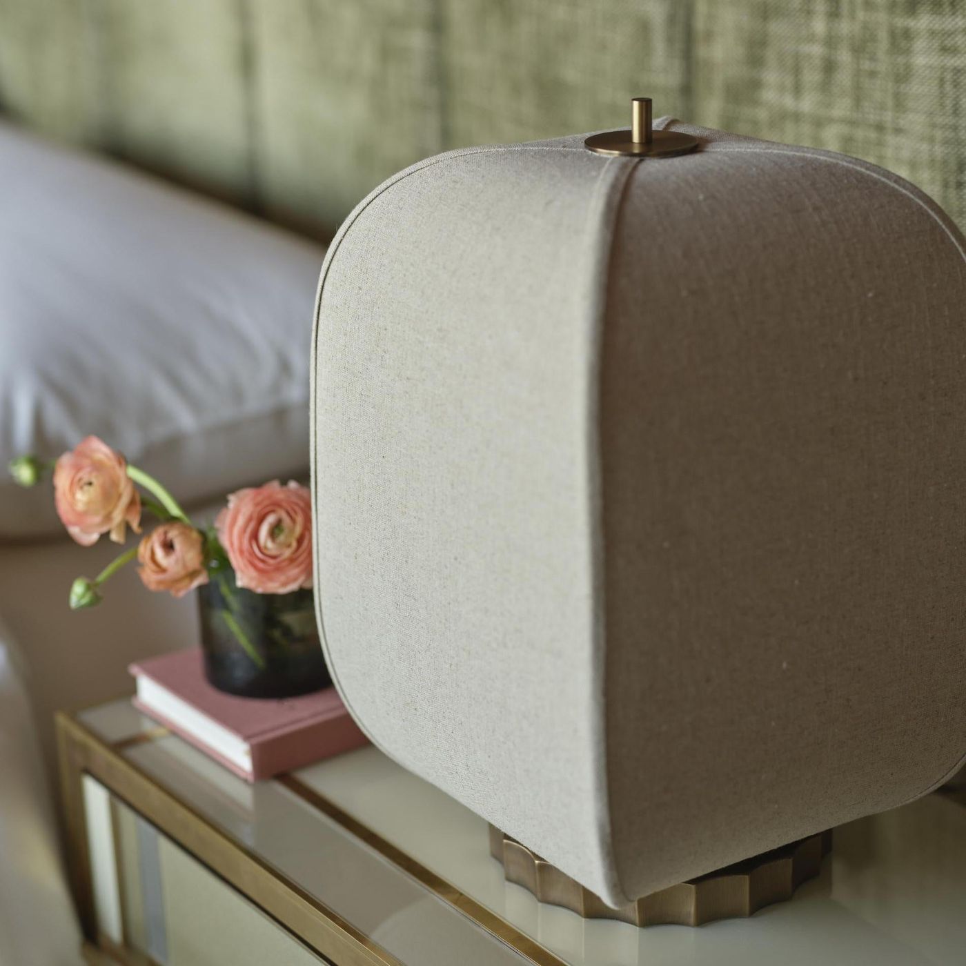 Bloxham Rectangular Table Lamp in Natural Fabric finish close up