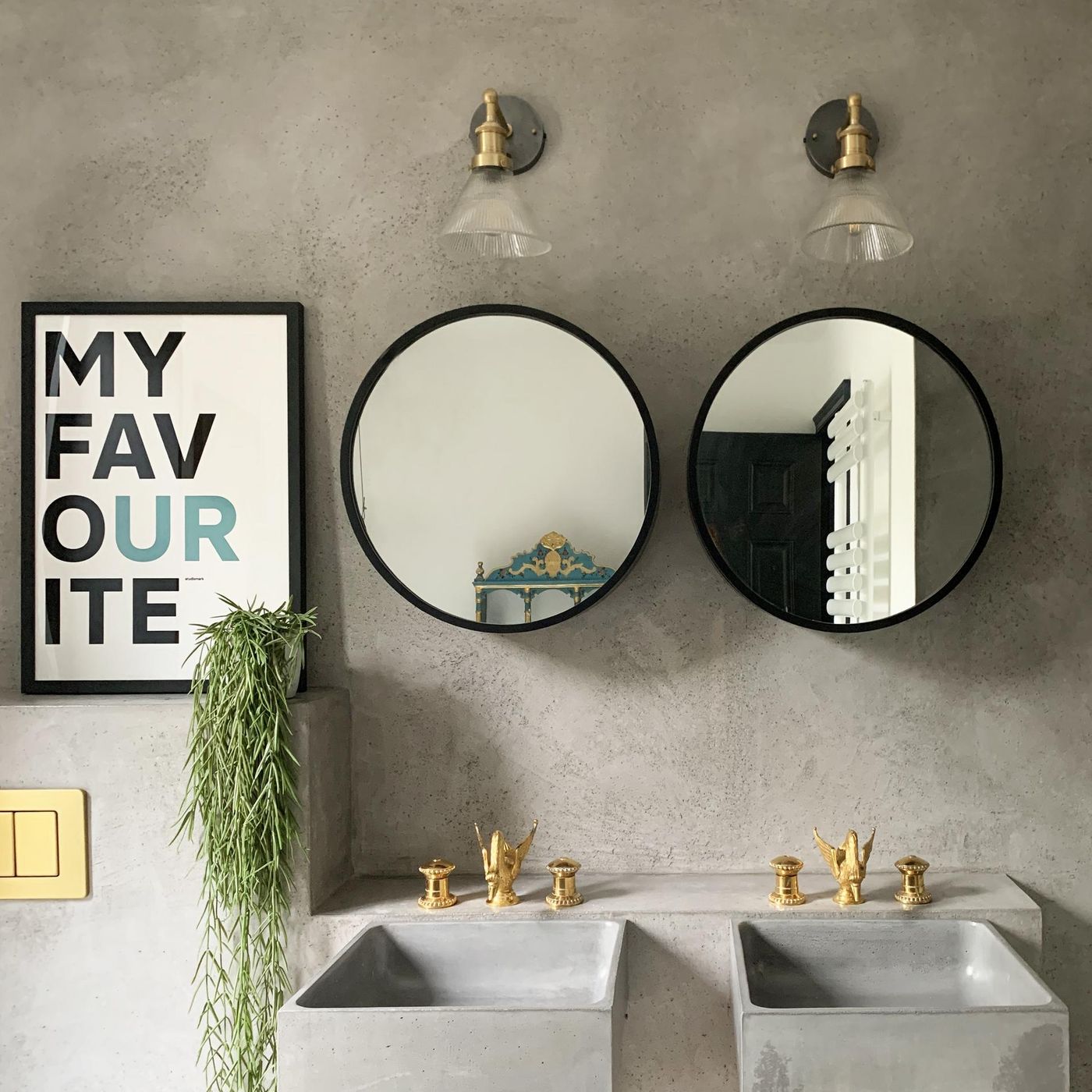 Glass Funnel with Brass Holder Brooklyn Wall Light - 7 Inch BR-GLFWL7-BH