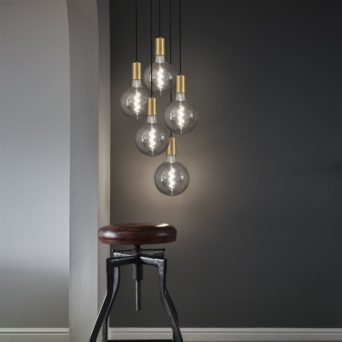 Vintage Giant LED Edison Bulb Old Filament Lamp - 8W E27 Spiral Globe G200 - Smoke Grey Industville G200-8W-SG